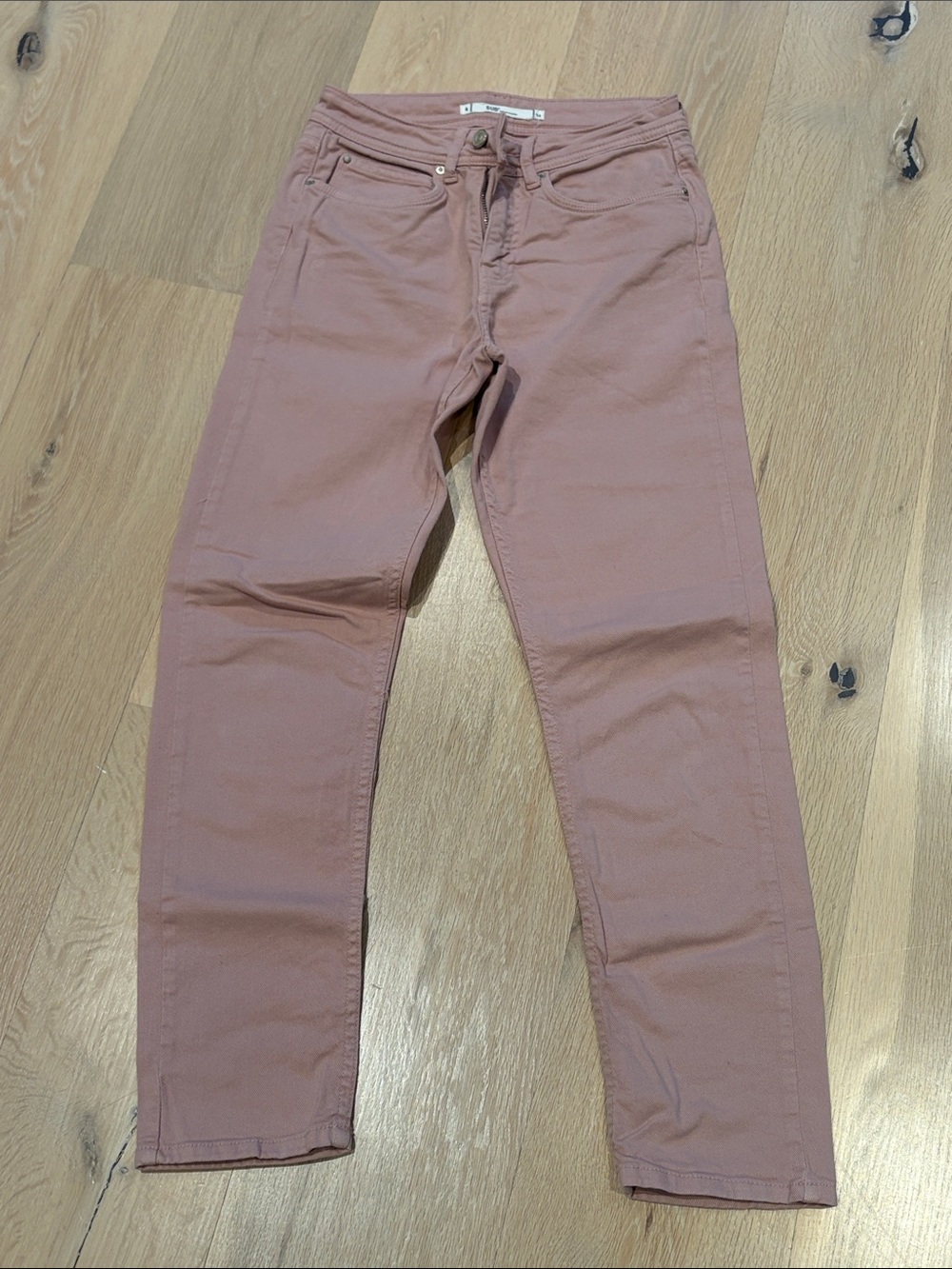 Dusty Rose Straight-Leg Jeans